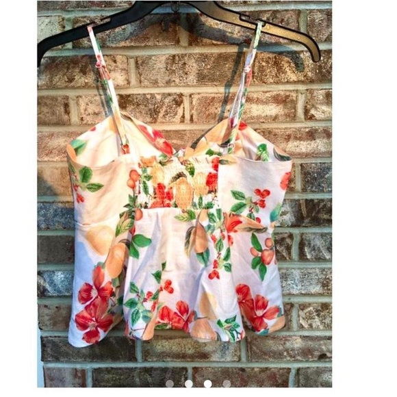 Sofia Vergara White Peplum Floral Tank Top - Picture 9 of 11